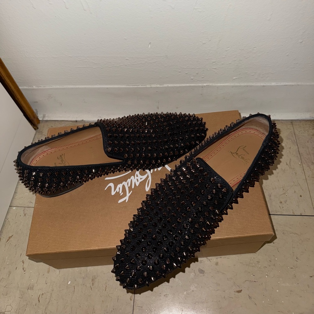 Christian Louboutin Lofers
Used but in good conditionion
